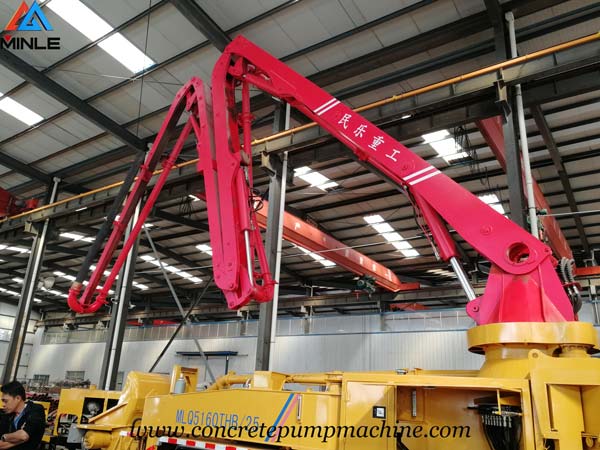 Malaysia Clients Visited MINLE MACHINE to Inspect Concrete Boom Truck Malaysia Clients Visited MINLE MACHINE to Inspect Concrete Boom Truck